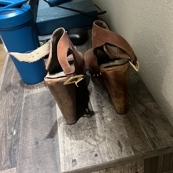 Wedges - Picture 3 of 4